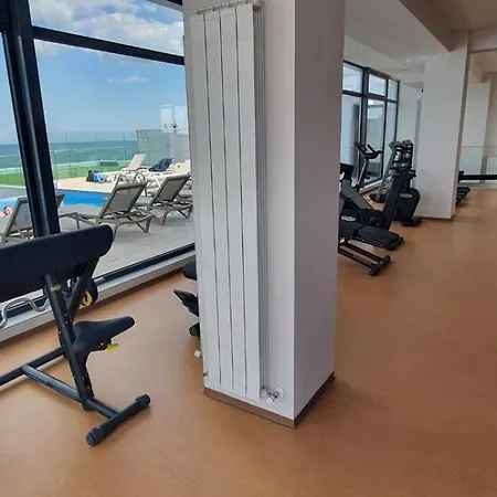 Apartment Infinity Boutique - Gym Roof & Navodari