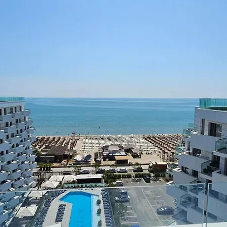 Apartment Infinity Boutique - Gym Roof & Navodari
