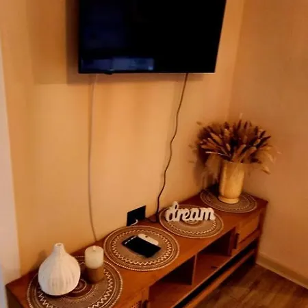 Infinity Boutique - Gym Roof & Apartment 3*